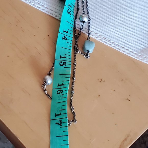 28" Silver Tone Stone Chip Layer Long Necklace AE - Picture 5 of 5